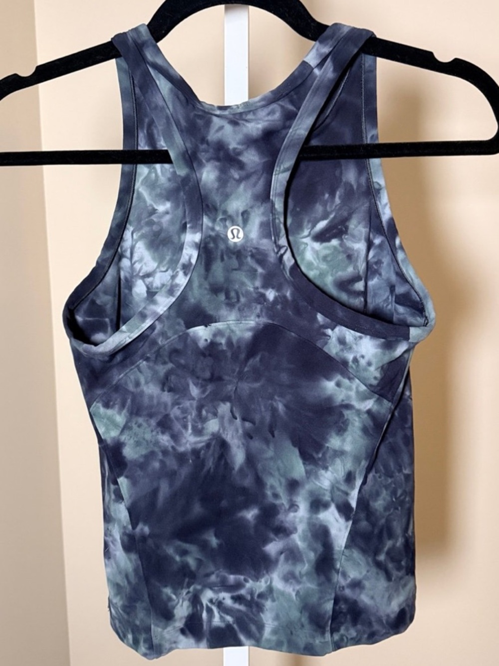 Lululemon Align Waist length tank size 6